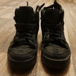 Adidas Jeremy Scott Mens JS Wings Rocky Black Flag